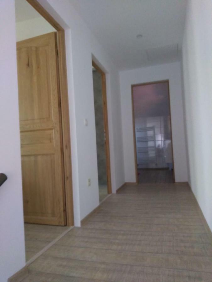 Cazare Regim Hotelier Zărneşti Kültér fotó